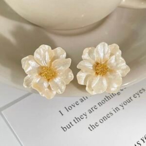 Korean Style Floral Design Stud Earrings_KRNE008