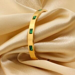 Beautiful Emerald Bracelet Bangle For Dailywear & Partywear