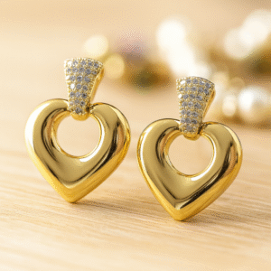 Beautiful Western Style Gold Polish Hanging Heart Shape Earrings For Women_ADE002