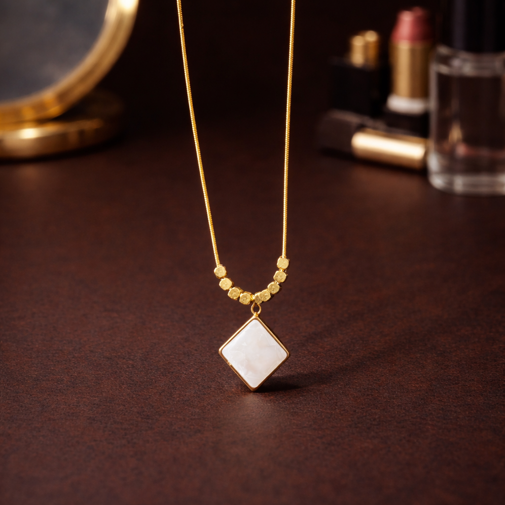 Minimal Square Pearl Pendant Chain - Image 2